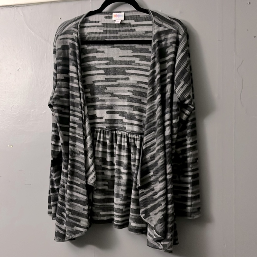 LulaRoe Nanette Cardigan, Gray